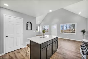 33418 Lakeshore Blvd, Willowick, OH 44095 - Photo 15