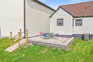 1524 S Stateline Rd, Sharon, OH 44438 - Photo 25