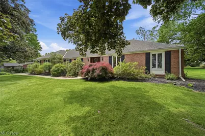6118 Wiclif Street NE, Canton, OH 44721 - Photo 47