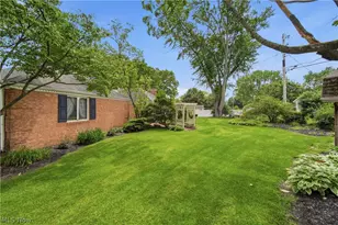 6118 Wiclif Street NE, Canton, OH 44721 - Photo 39