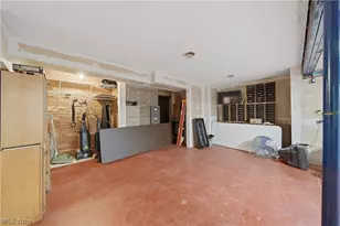 6118 Wiclif Street NE, Canton, OH 44721 - Photo 35