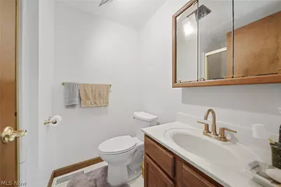 6118 Wiclif Street NE, Canton, OH 44721 - Photo 29