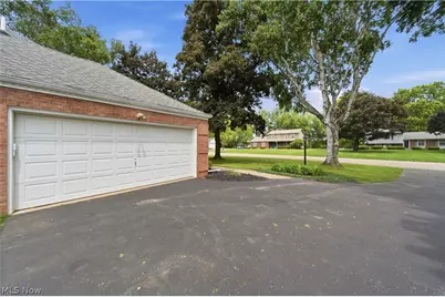 6118 Wiclif Street NE, Canton, OH 44721 - Photo 43