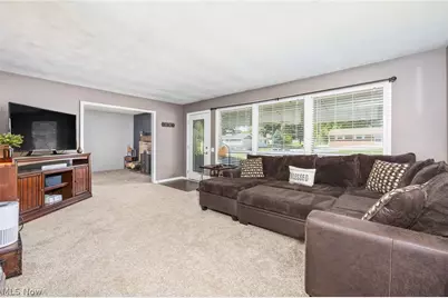 3298 NW Bahama Avenue NW, Massillon, OH 44646 - Photo 3