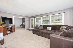 3298 NW Bahama Ave NW, Massillon, OH 44646 - Photo 3