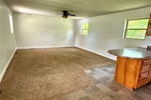 210 W Spring St, Marietta, OH 45750 - Photo 7