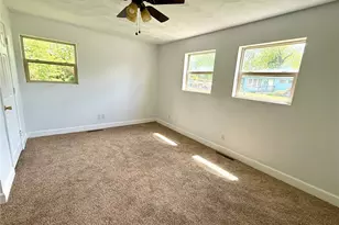 210 W Spring St, Marietta, OH 45750 - Photo 9