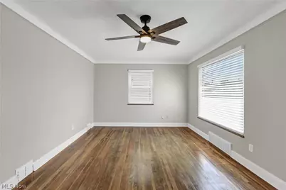 6214 Snow Road, Parma, OH 44129 - Photo 11