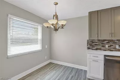 6214 Snow Road, Parma, OH 44129 - Photo 17