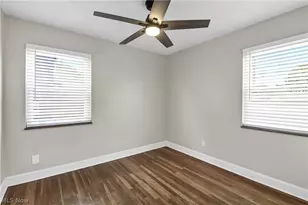 6214 Snow Rd, Parma, OH 44129 - Photo 29