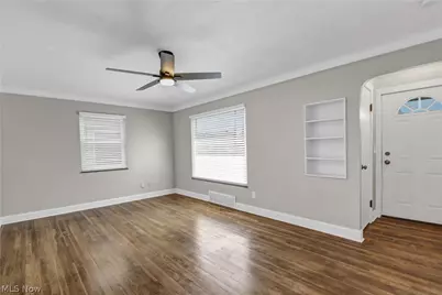6214 Snow Road, Parma, OH 44129 - Photo 13