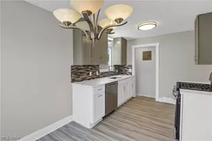 6214 Snow Rd, Parma, OH 44129 - Photo 21