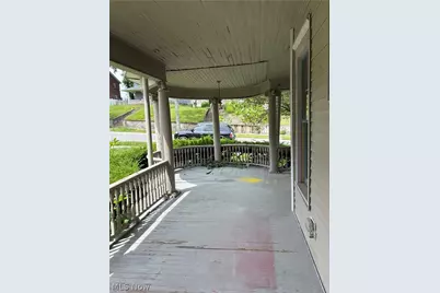 400 N 7th Street, Cambridge, OH 43725 - Photo 3