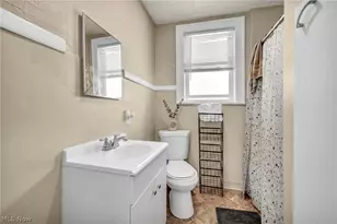 1282 Pondview Ave, Akron, OH 44305 - Photo 17