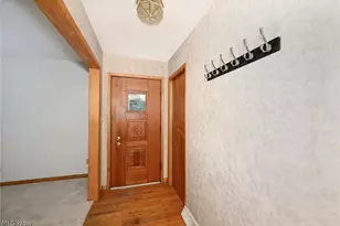 2834 Bancroft Rd, Fairlawn, OH 44333 - Photo 13