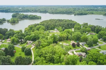 2981 Reservoir Drive, Mogadore, OH 44260 - Photo 27