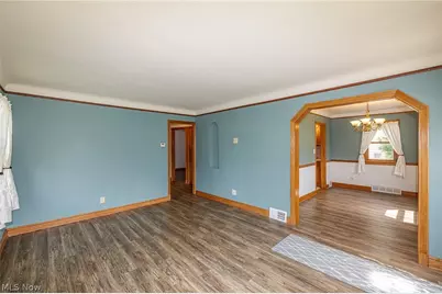 6136 N Canterbury Road, Parma, OH 44129 - Photo 3