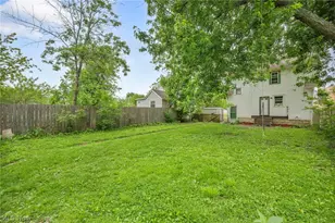 1722 Washington Ave, Lorain, OH 44052 - Photo 29