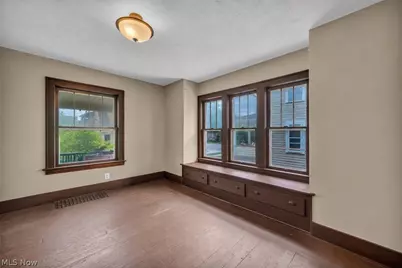 1722 Washington Avenue, Lorain, OH 44052 - Photo 17