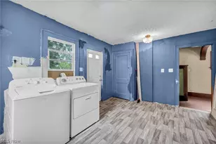 1722 Washington Ave, Lorain, OH 44052 - Photo 9
