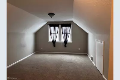 7618 Wooster Parkway, Parma, OH 44129 - Photo 9