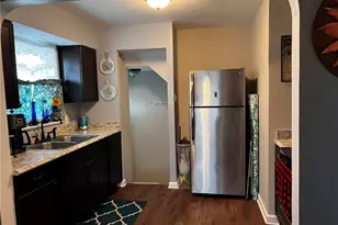 7618 Wooster Pkwy, Parma, OH 44129 - Photo 5