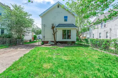 8005 Vineyard Avenue, Loveland, OH 44105 - Photo 5