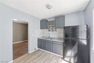 8005 Vineyard Ave, Loveland, OH 44105 - Photo 25