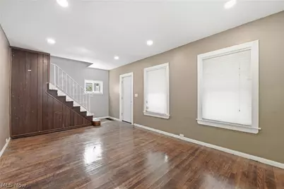8005 Vineyard Avenue, Loveland, OH 44105 - Photo 15