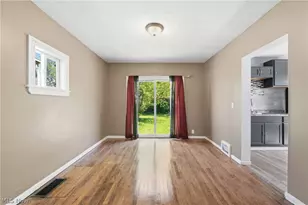 8005 Vineyard Ave, Loveland, OH 44105 - Photo 17