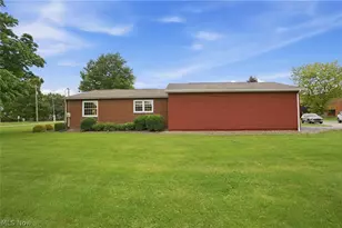 359 Walnut St, Leetonia, OH 44431 - Photo 37