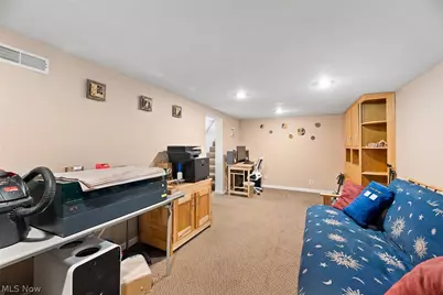 3211 Oakwood Drive, Cuyahoga Falls, OH 44221 - Photo 23