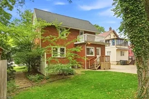 608 Chestnut Blvd, Cuyahoga Falls, OH 44221 - Photo 3