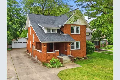 608 Chestnut Boulevard, Cuyahoga Falls, OH 44221 - Photo 1