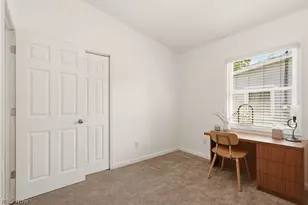 176 Clinton Ave, Elyria, OH 44035 - Photo 25