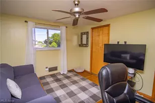 302 Leonard Ave, Wintersville, OH 43953 - Photo 19