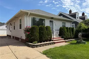 6706 Gilbert Ave, Parma, OH 44129 - Photo 3