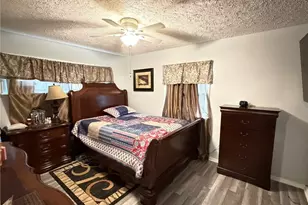 6706 Gilbert Ave, Parma, OH 44129 - Photo 13