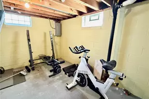 6706 Gilbert Ave, Parma, OH 44129 - Photo 27