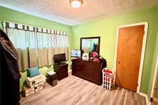6706 Gilbert Ave, Parma, OH 44129 - Photo 19