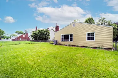 446 Ewing Road, Youngstown, OH 44512 - Photo 45