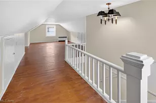 56 N Highland Ave, Akron, OH 44303 - Photo 17