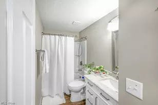 1161 Erin Dr, Kent, OH 44240 - Photo 21
