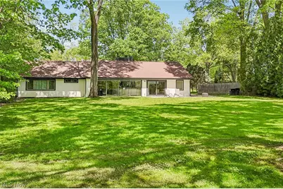 2380 Amesbury Road, Akron, OH 44313 - Photo 33