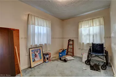 679 Mohawk Avenue, Akron, OH 44305 - Photo 9