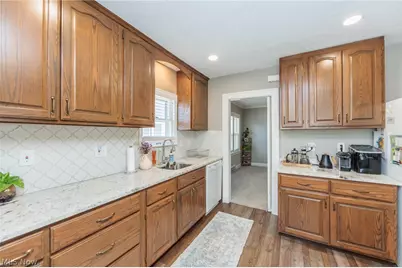 15539 Delaware Avenue, Oakwood, OH 44107 - Photo 31