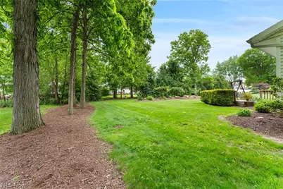 9572 Beryl Street NW, Canal Fulton, OH 44646 - Photo 5