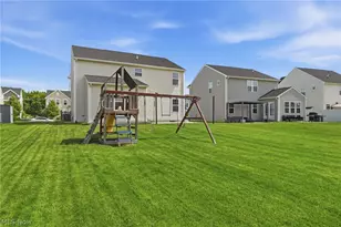 36629 Barkhurst Mill Dr, North Ridgeville, OH 44039 - Photo 33