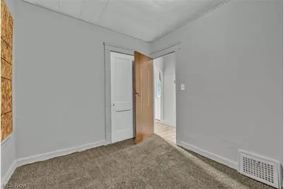1011 E 140, Loveland, OH 44110 - Photo 15