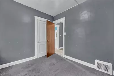 1011 E 140, Loveland, OH 44110 - Photo 29